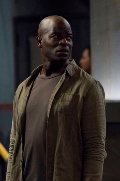 Dembe on the Hunt - The Blacklist Season 7 Episode 1