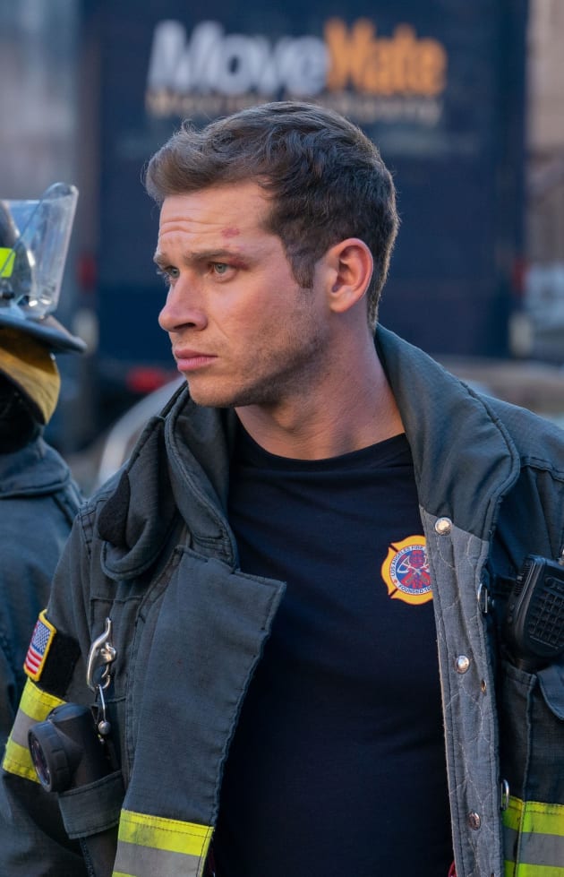 911 Paired With Grey's Anatomy as ABC Plots 2024 Premiere Dates TV
