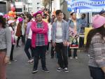 Showing Their Support - Modern Family
