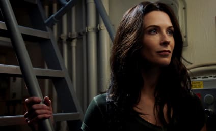 Batwoman Casts Bridget Regan to Play Poison Ivy in Season 3
