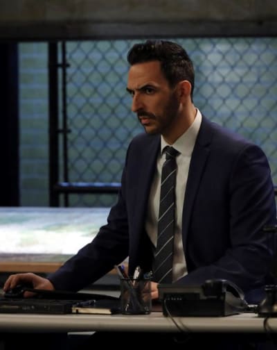 Duplicates for Rent - The Blacklist Season 8 Episode 9