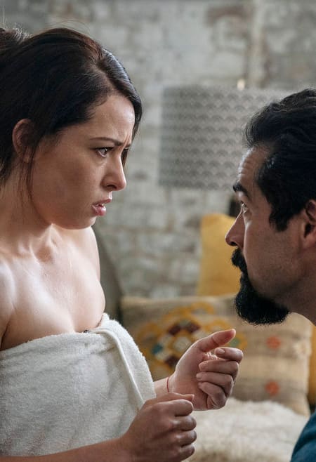 Javier Begs Emilia - Queen of the South Season 4 Episode 8