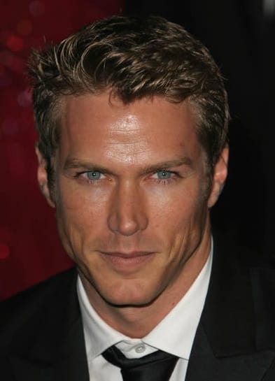 Jason Lewis