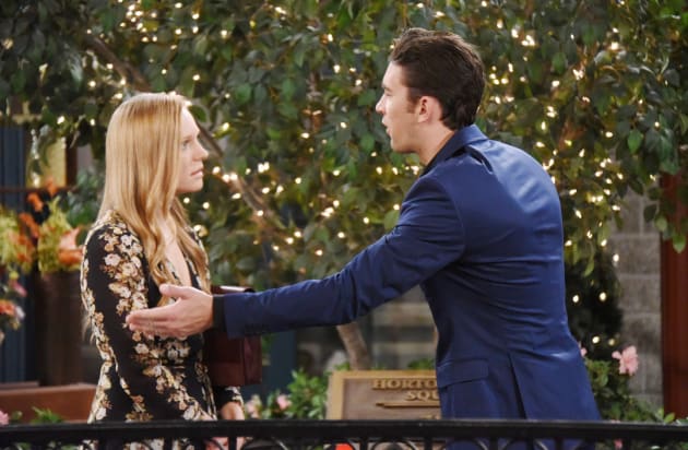 Chad Tries to Get Abigail Back - Days of Our Lives
