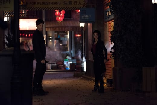 Shadowhunters season 3 episode 11 watch online free on sale