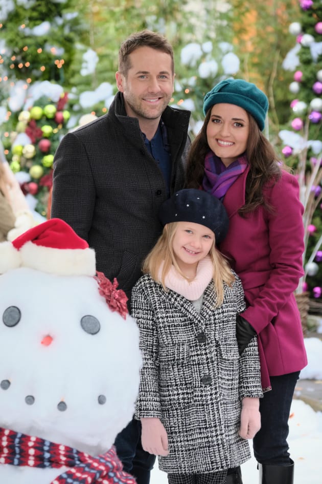 Hallmark #39 s Christmas at Dollywood is A Dream Come True for Danica