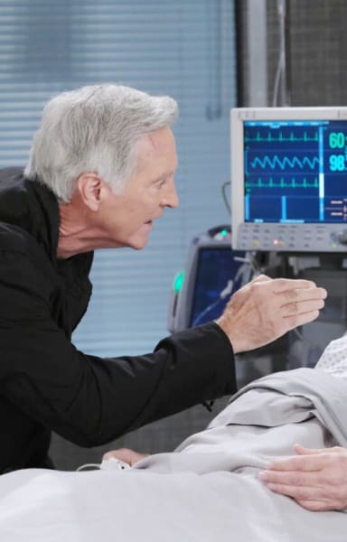 John Rips Into Victor/Tall - Days of Our Lives