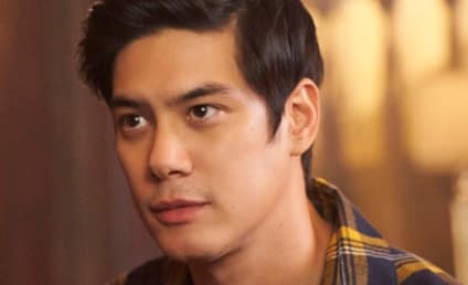 Watch series cheap online legacies