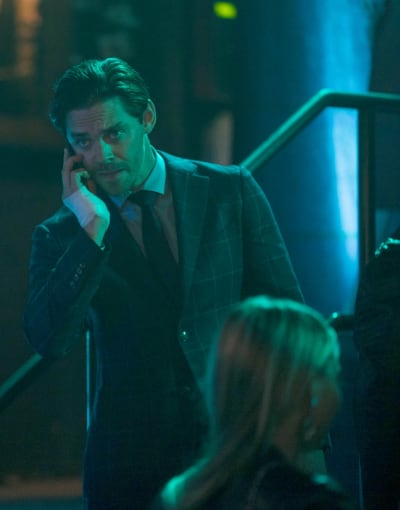 Call Unknown - Tall - Prodigal Son Season 1 Episode 4