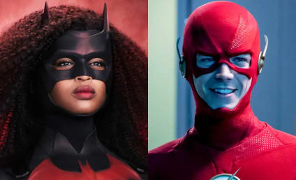 The Flash Joins Forces With Batwoman, Mia Queen, & More Arrowverse Favorites During 5-Part Event