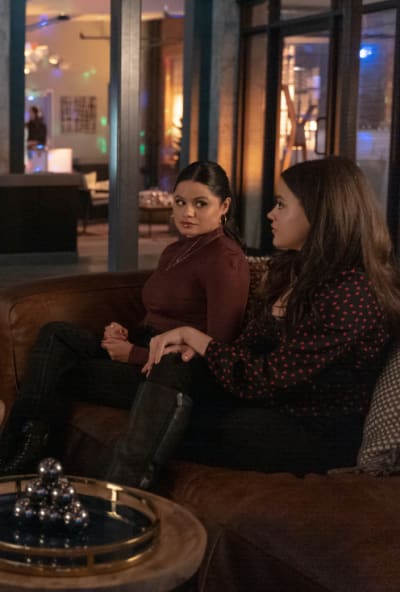 Mel and Maggie Talk Tall - Charmed (2018) Season 2 Episode 10