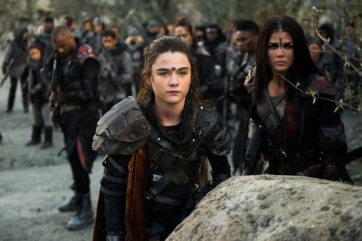 The 100 Season 5 Episode 13 Review Damocles Part Two Tv Fanatic