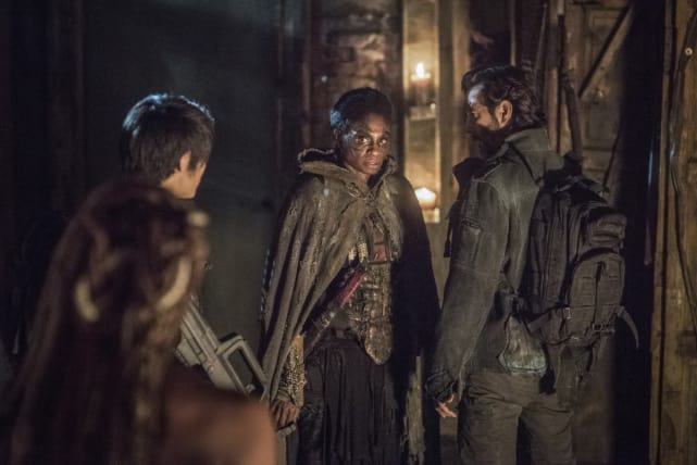 Kane and Indra — The 100 Season 4 Episode 8