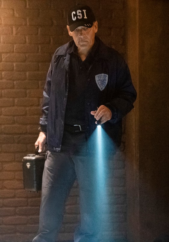 Scene of the Crime - Black Lightning Season 2 Episode 13