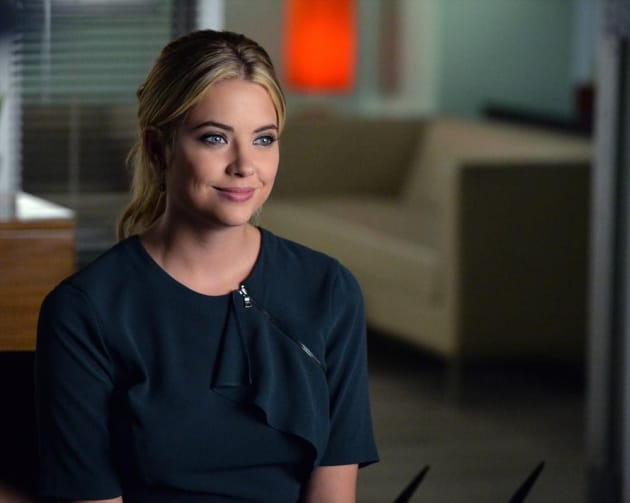 Pretty Girl - Pretty Little Liars Season 5 Episode 19