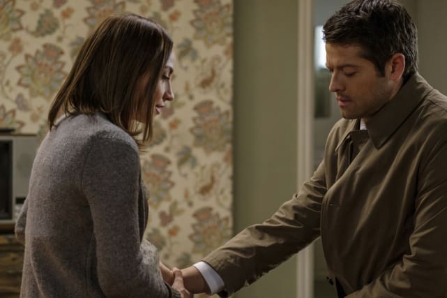 Castiel closes his eyes - Supernatural Season 12 Episode 19