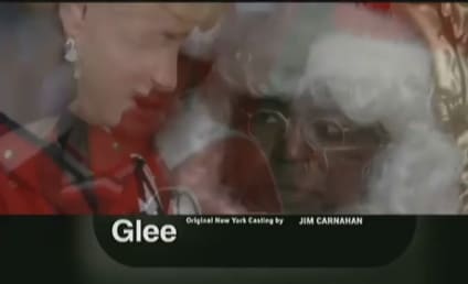Have a Very Glee Christmas!