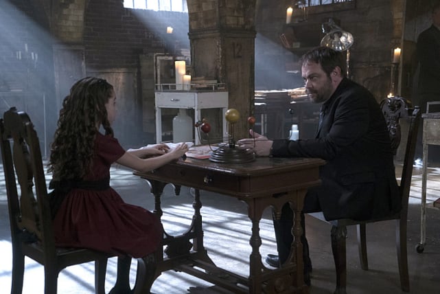 Crowley and the darkness chat supernatural season 3 episode 3