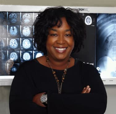 Shonda Rhimes Dempsey Dishes (A Little) On Finale