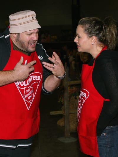 Kevin James and Leah Remini speak during the "The Salvation Army/Disneyland Thanksgiving Eve Dinner"