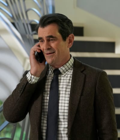 Modern family new arrivals watch season 10