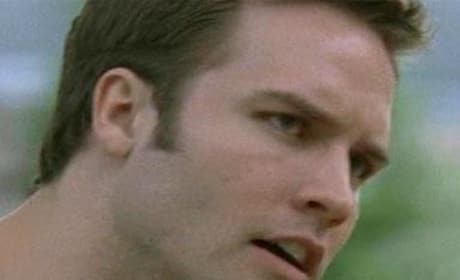 Popular Jason Street Photos - TV Fanatic