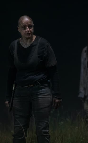 Alpha at the Border - The Walking Dead Season 10 Episode 3