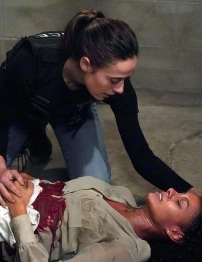 Gunshot Victim - Tall  - Chicago PD Season 10 Episode 8