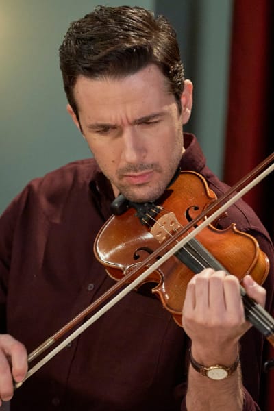 Donovan on the Violin - Good Witch Season 7 Episode 9
