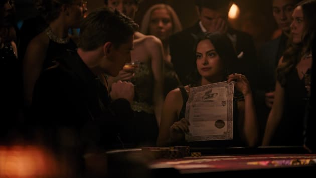 Veronica Bets It All - Riverdale Season 3 Episode 7
