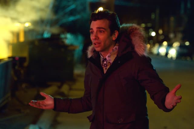 "Tinder is like Facebook but it's just straight to smashin." Man Seeking Woman