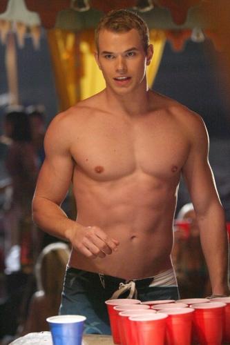 George, Shirtless