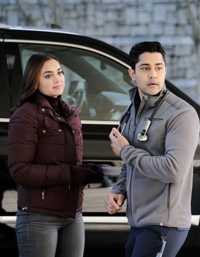 Called Away from Nadine - Tall - The Resident Season 3 Episode 16