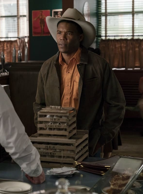 Bronson - Roswell, New Mexico Season 2 Episode 9