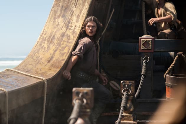 Silver's Distraction - Black Sails Season 2 Episode 1