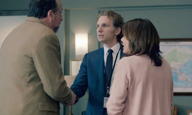 Cold Comfort - Madam Secretary Season 4 Episode 18