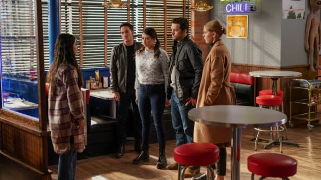 Watch Roswell New Mexico Season 4 Episode 11 Online TV Fanatic