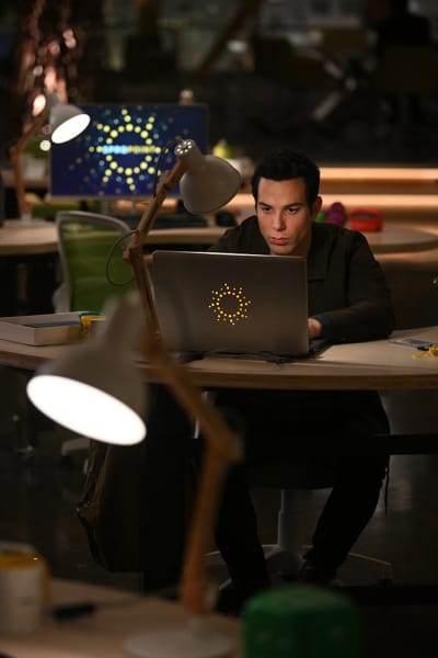 Max at night - Zoey's Extraordinary Playlist Season 1 Episode 9