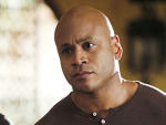 LL as Sam Hanna