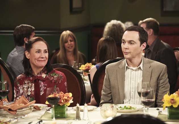 gnist frihed Drikke sig fuld Sheldon's Mom is Back Too - The Big Bang Theory Season 9 Episode 24 - TV  Fanatic