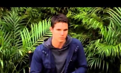 The Tomorrow People Preview: Robbie Amell on Getting Beat Up, A "Weird Bond" with Mark Pellegrino