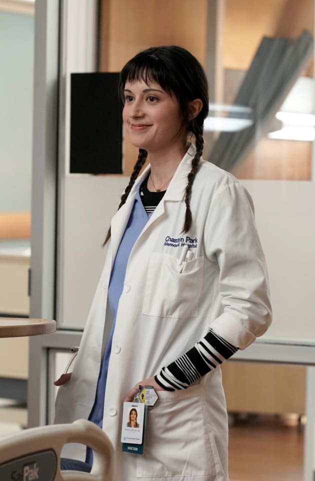 Shira - Tall - The Resident Season 2 Episode 21