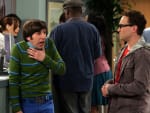 Wolowitz Distracts Leonard