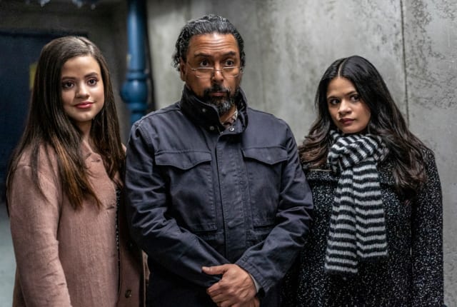 Watch Charmed (2018) Season 2 Episode 18 Online - TV Fanatic