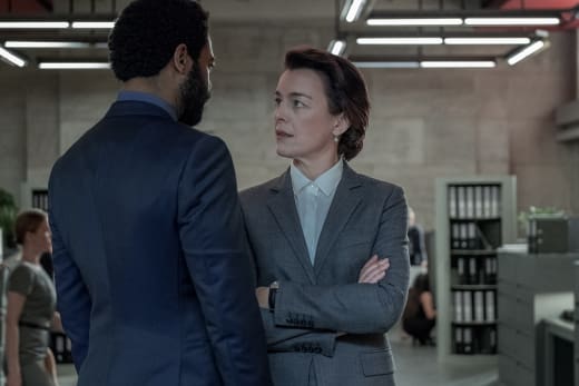 Counterpart Season 1 Episode 3 Review The Lost Art Of Diplomacy