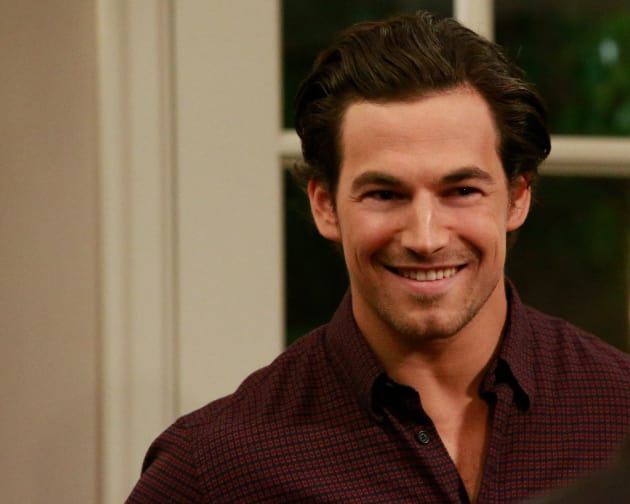 Andrew Smiles - Grey's Anatomy Season 12 Episode 10