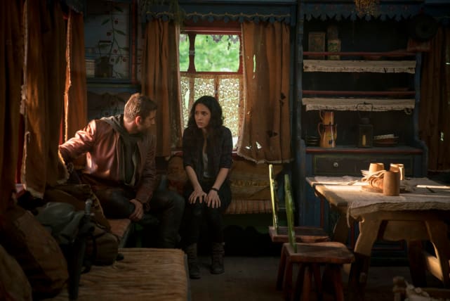 Safe Cabin - Emerald City Season 1 Episode 7