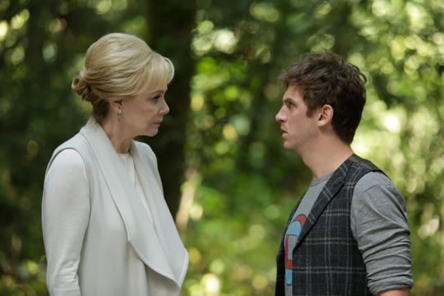 Melanie and david talk legion s1e2
