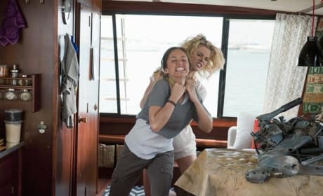 Charlie's angels season 1 cheap episode 1