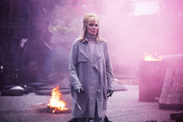 Melanie Surveys the Damage - Legion Season 1 Episode 5